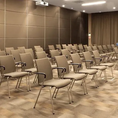 Hotel Ac San Cugat By Marriott 4*
