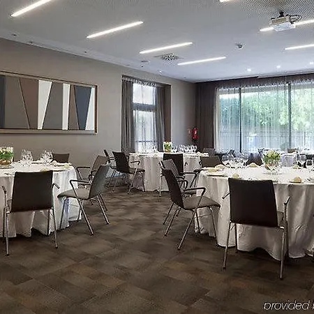 Hotell Ac San Cugat By Marriott Sant Cugat del Vallès